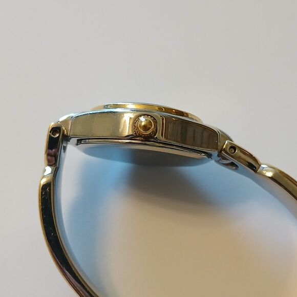 Relic Women's Two-Toned Black Dial Stainless Steel Bracelet Watch WR 30M ZR33755 - Picture 12 of 15